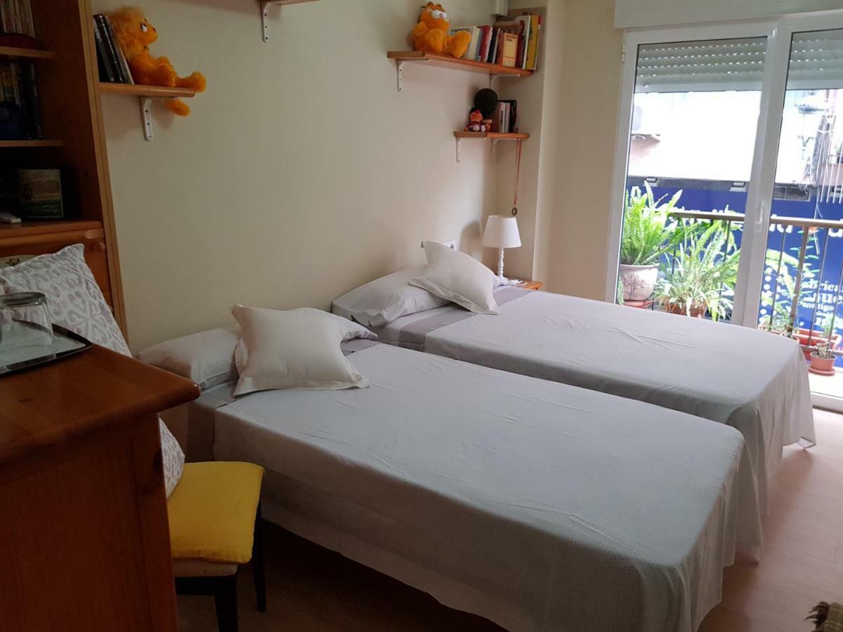 Ferienwohnung Habitacion Privada A 1500 Metros De La Playa Valencia Exterior foto